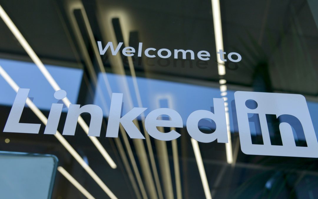 5 Reasons to Advertise on LinkedIn (and Why It’s Worth the Investment)